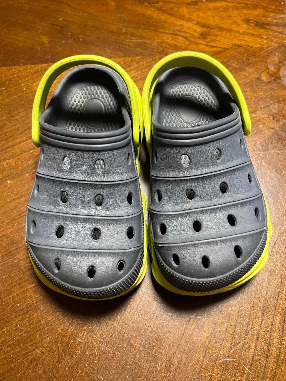 Kids Gray/Yellow Clog/Slide Sandals